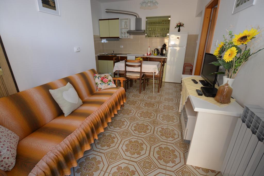 Apartment Nadica Punat Dış mekan fotoğraf